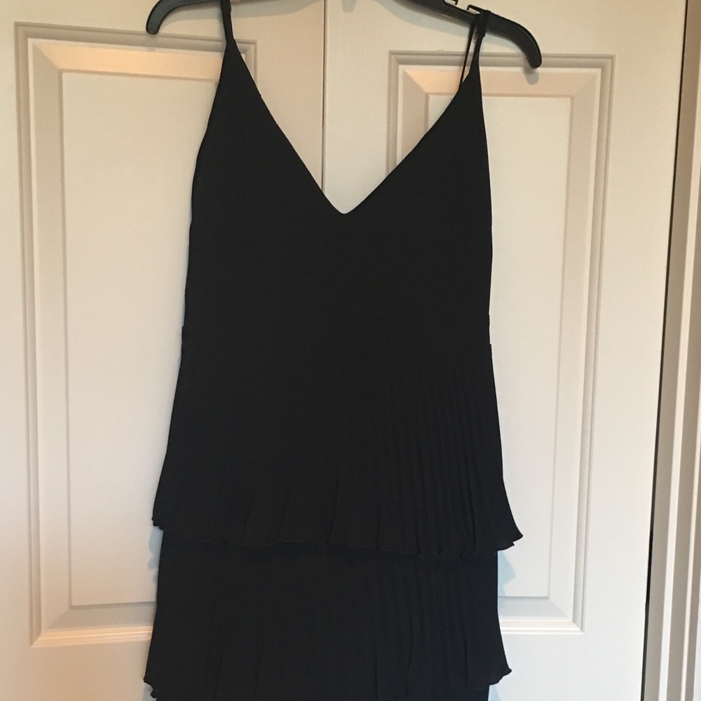 Lisa & Lucy black dress